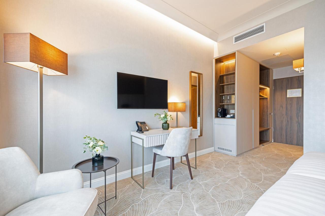 Hotel Gerardus Szeged Eksteriør billede